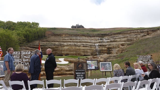 Photos from the announcement of a new golf course in Branson, designed by Tiger Woods.