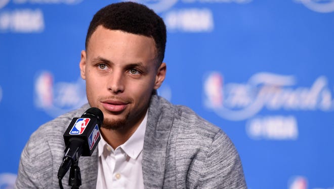 Golden State Warriors guard Stephen Curry says he hopes people will focus on the message rather than the messenger on social issues.