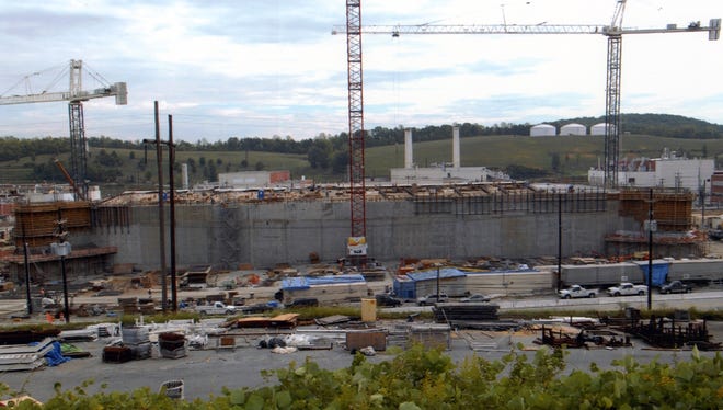In October 2007, Department of Energy contractor Babcock & Wilcox was building a $549 million fortress-like storage building for highly enriched uranium at the Y-12 nuclear weapons plant in Oak Ridge, Tenn. Y-12 is this country's primary storehouse for bomb-grade uranium. The new storehouse was expected to be in operation by 2012.