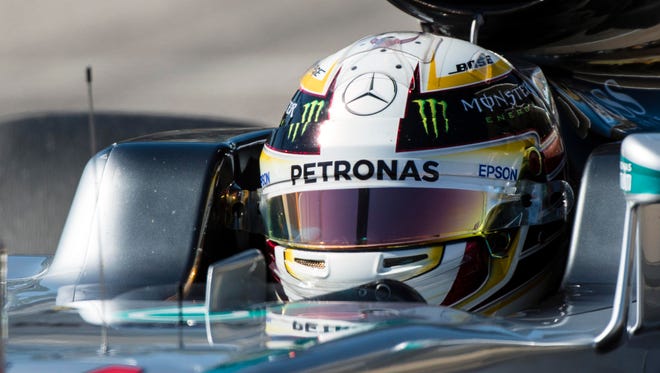 Mercedes driver Lewis Hamilton will start first at Sunday's United States Grand Prix at the Circuit of the Americas in Austin.