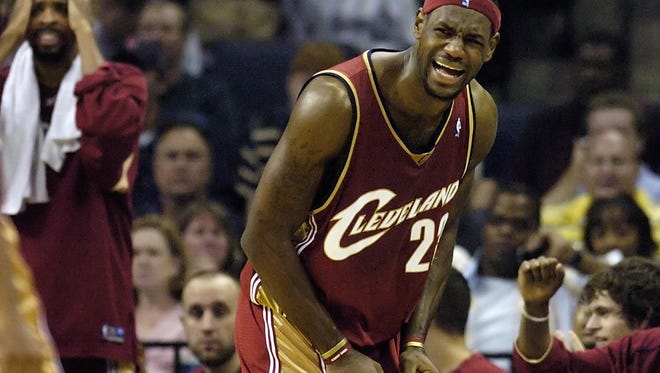 Cleveland Cavaliers' LeBron James reacts to an official's call during a 113-106 loss to the Memphis Grizzlies on Saturday, Nov. 5, 2005, in Memphis, Tenn. (AP Photo/ Mark Weber)