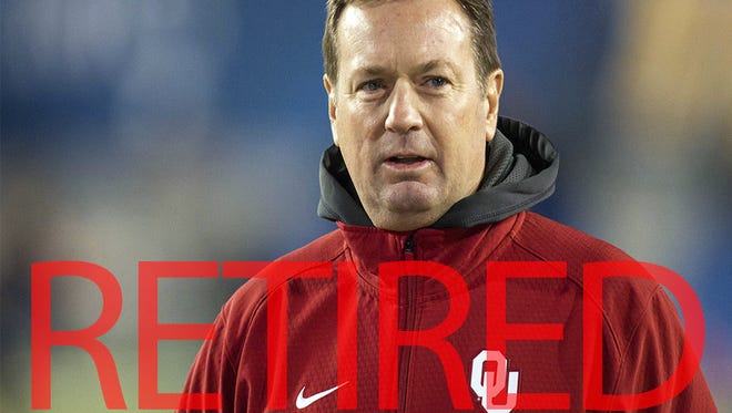 Bob Stoops retired following 18 seasons at Oklahoma. Stoops went 190-48 during his tenure and led the Sooners to the national championship in 2000.