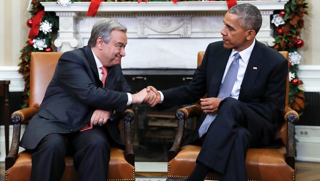 Obama shakes hands with United Nations Secretary-General-designate Antonio Guterres in the Oval Office on Dec. 2, 2016.