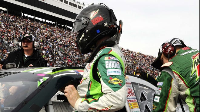 After missing two Sprint Cup races to recover from two concussions in a six-week span, Earnhardt returned at Martinsville Speedway on Oct. 28. He finished 21st.